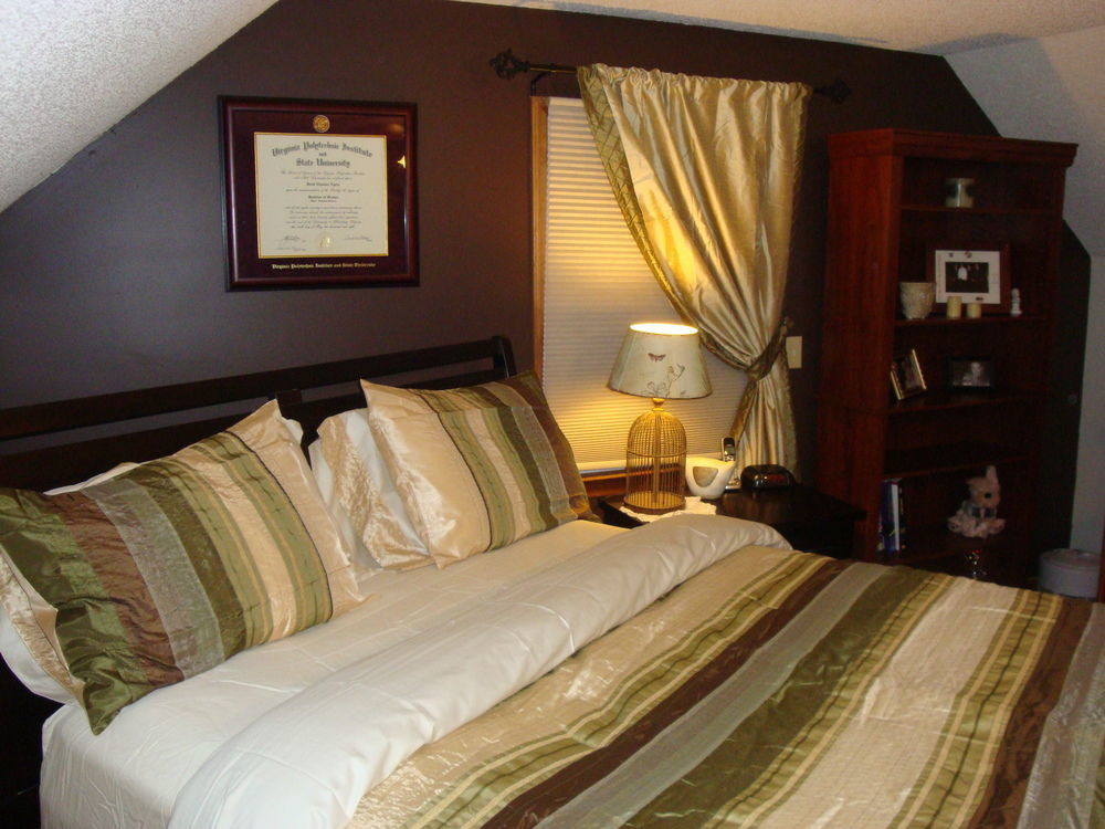 Blue Ridge Manor Bed And Breakfast Fancy Gap 客房 照片