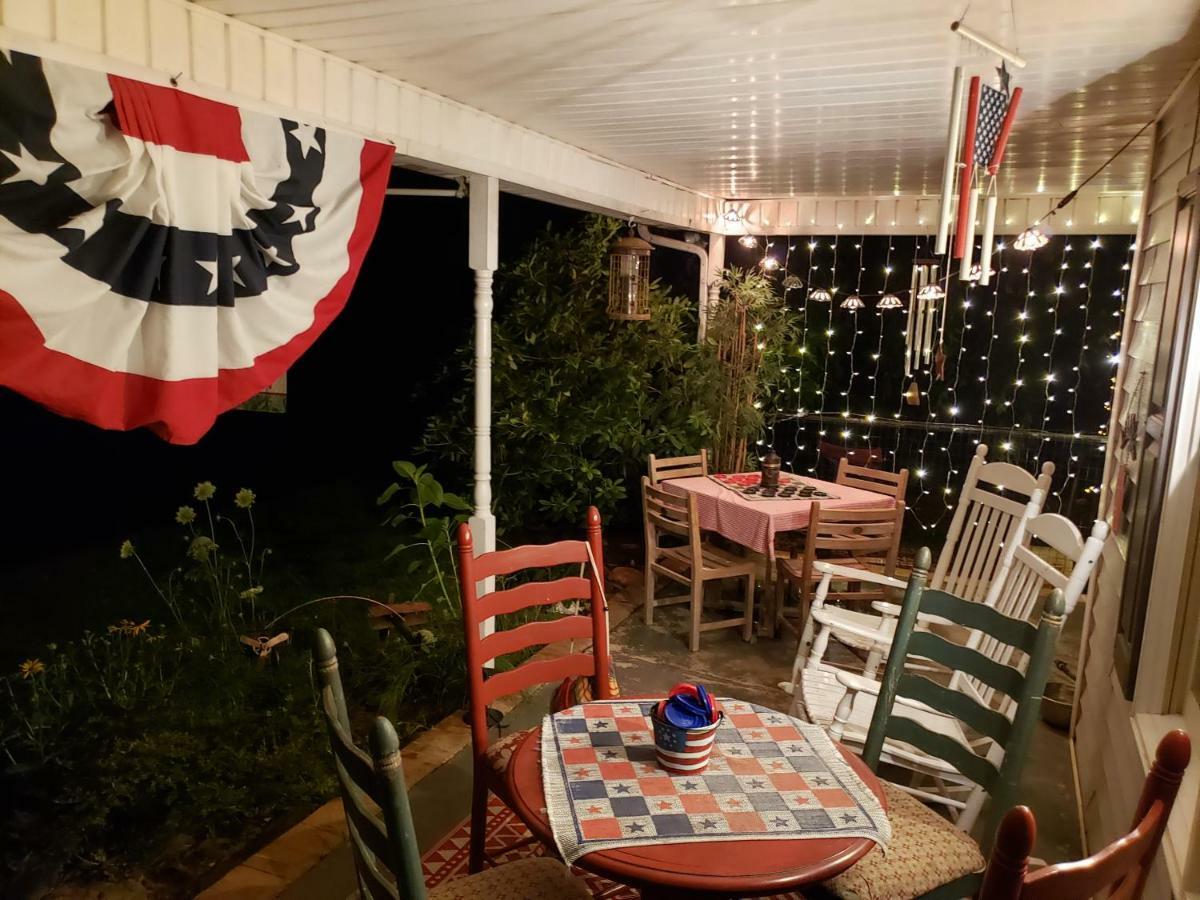 Blue Ridge Manor Bed And Breakfast Fancy Gap 外观 照片