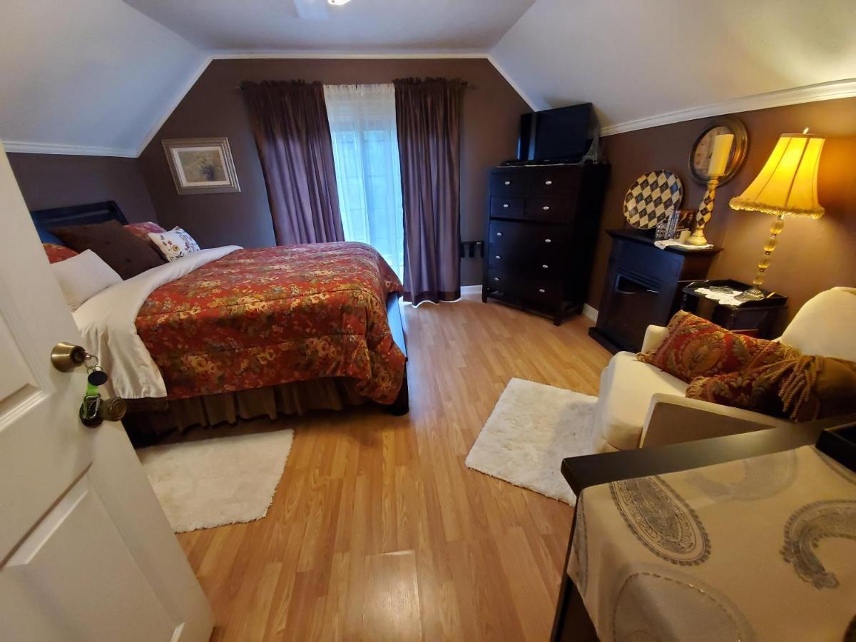 Blue Ridge Manor Bed And Breakfast Fancy Gap 外观 照片